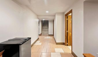 3325 IRENE St, Appleton, WI 54913