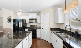 442 Camden Lee Ct, Inman, SC 29349