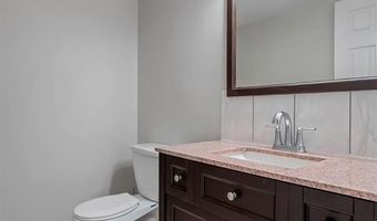 330 Whitehall Dr, Ballwin, MO 63021