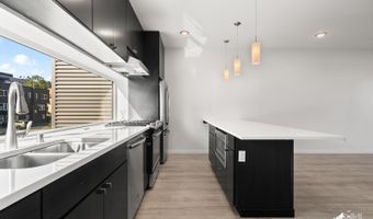 704 Top Rail Ln #704, Anchorage, AK 99501