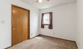 1122 E Ave, Albia, IA 52531