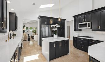 703 Avenida Presidio, San Clemente, CA 92672