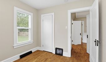 519 W SUMMER St, Appleton, WI 54911