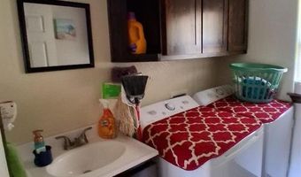 6209 Baker Ln, Alvarado, TX 76009