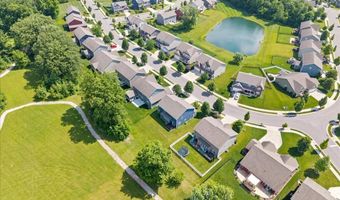 220 Dovetree Dr, Avon, IN 46122
