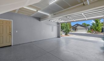 20345 SE Elaine Ln, Bend, OR 97702