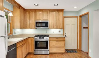 14682 Dominica Ct, Apple Valley, MN 55124