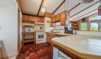 27 Moat Mountain Cir, Bartlett, NH 03812
