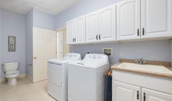294 Sylvan Ct, North Kingstown, RI 02874