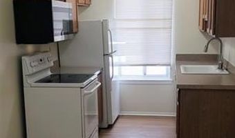 10185 Allen Pointe Dr, Allen Park, MI 48101