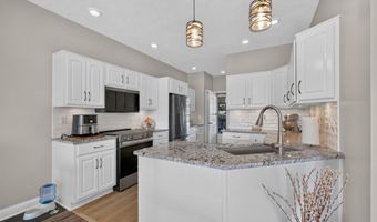 125 Cardinal Ln, Alexandria, IN 46001