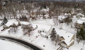 1041 Dogwood Meadows Dr SE, Ada, MI 49301