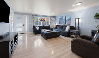 2087 NE Mistletoe Ct 1 & 2, Bend, OR 97701