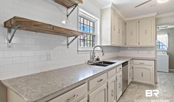 3791 Robinsonville Rd, Atmore, AL 36502