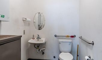 524 W BROADWAY Ave, Bloomfield, NM 87413