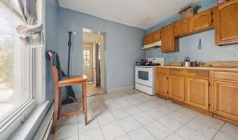 605 N 9TH St, Allentown, PA 18102
