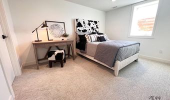12931 Prairiewood Dr, Aberdeen, SD 57401