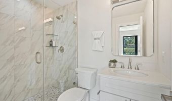 5805 MASSACHUSETTS Ave, Bethesda, MD 20816