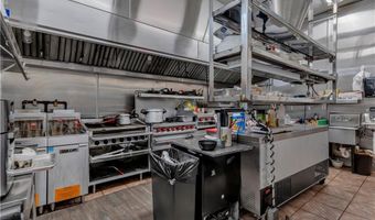 422 High St, Cumberland, RI 02864