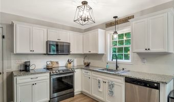 18345 Barham Woods Dr, Barhamsville, VA 23011
