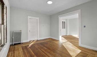 50 Hillside Pl, Bristol, CT 06010