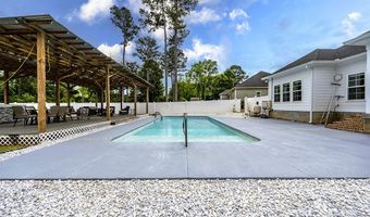 122 Hollister Dr, Albany, GA 31721