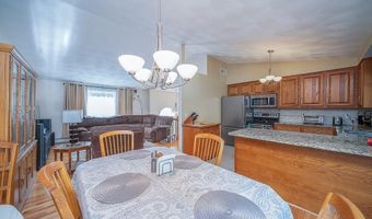 17 Wood Cove Dr, Coventry, RI 02816