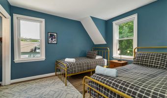 51 Grove St, Bartlett, NH 03812