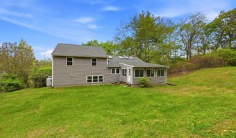 1185 Bay Rd, Amherst, MA 01002