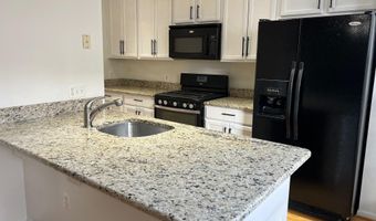 5925 KIRKCALDY Ln, Alexandria, VA 22315