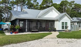242 15th St, Apalachicola, FL 32320