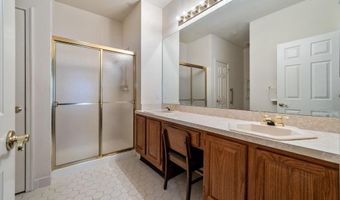 84 CHAIN Blvd, Bayville, NJ 08721