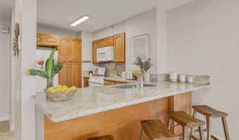 322 Aoloa St 505, Kailua, HI 96734