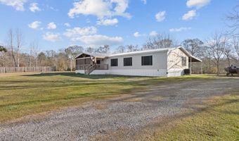 1027 Anne Dr, Arnaudville, LA 70512