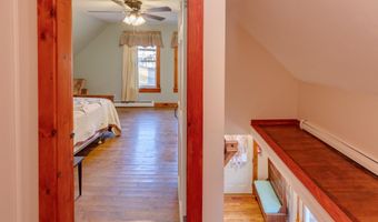 59 Parker Rd, Carroll, NH 03598