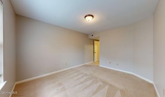 1203 Wilshire Cir, Aberdeen, NC 28315
