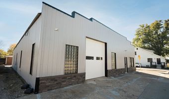 115 S Main St, Advance, IN 46102