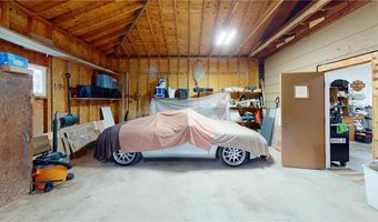 23096 Bluegrass Rd, Albert Lea, MN 56007