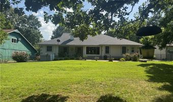 8 Merritt Dr, Bella Vista, AR 72714