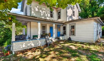 210 W State St, Athens, OH 45701