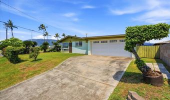 320 W Lanai St, Kahului, HI 96732