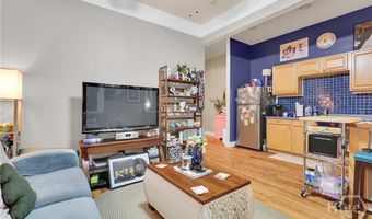 309 E Duffy St, Savannah, GA 31401