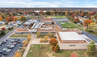 8216 Mackenzie Rd, Affton, MO 63123