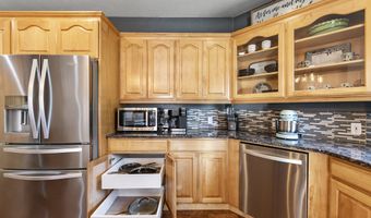 997 KRISTA Ln, Brookings, OR 97415