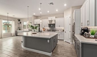 11807 W PARKWAY Ln, Avondale, AZ 85323