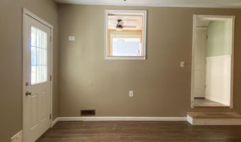 262 Clay St, Alderson, WV 24910