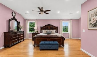 14 Longbrook Dr, Cumberland, RI 02864