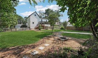 5600 Surrey Ct, Alpharetta, GA 30009