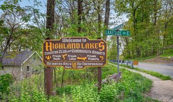 1052 Lakeside Dr E, Alloway, NJ 07422