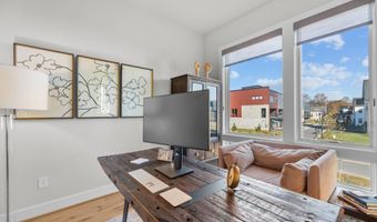 9750 WINDFLOWER Way, Bethesda, MD 20817